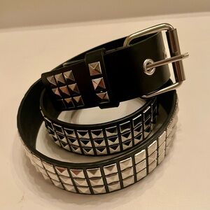 Black Studded Belt with Silver Pyramid Hardware